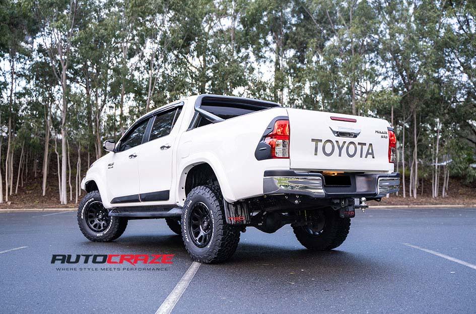 TOYOTA HILUX N80 4WD VECTOR MATTE BLACK